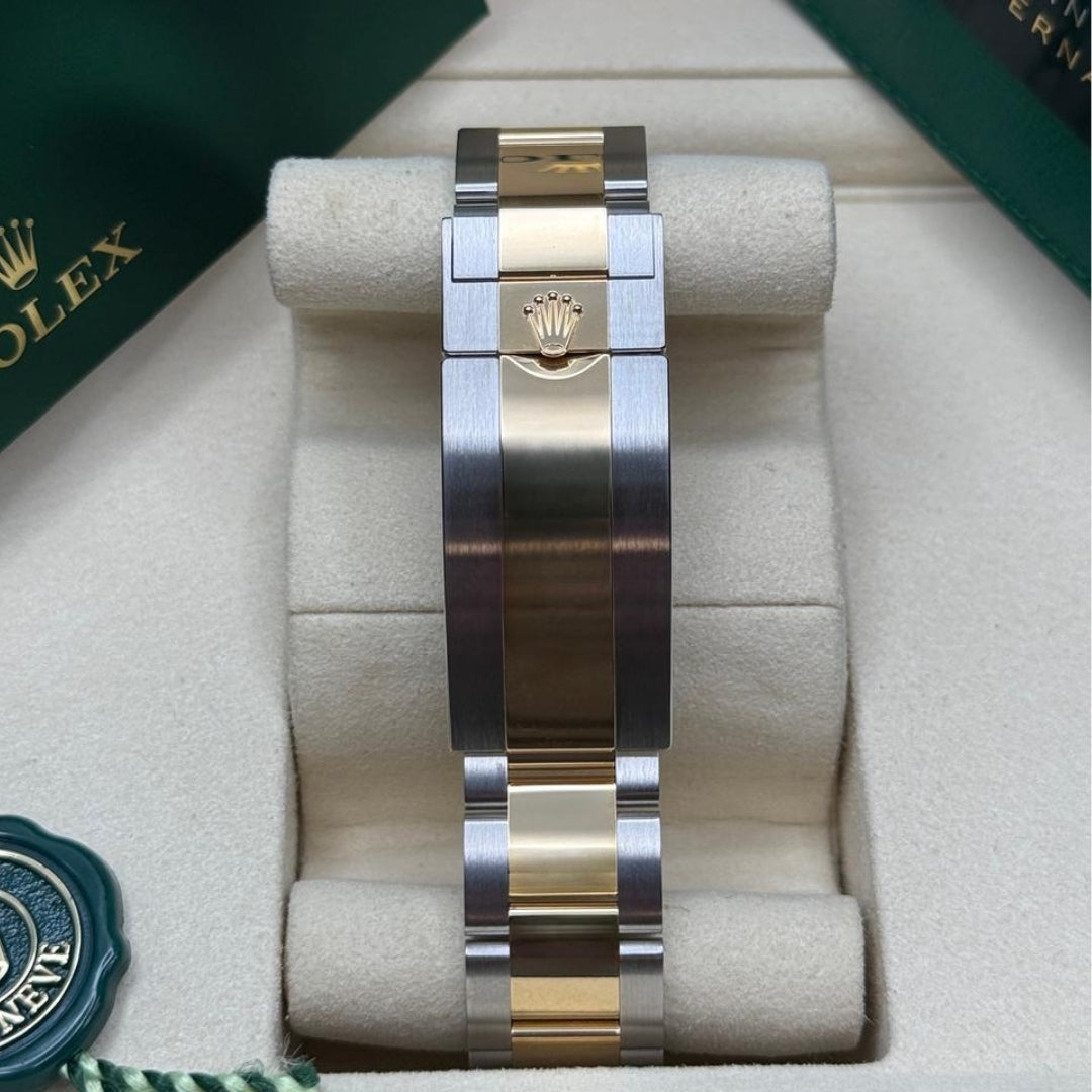 Rolex Submariner Date Bluesy Oyster Full Set