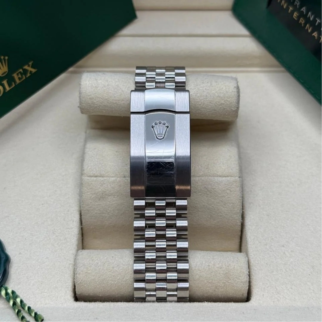 Rolex Datejust 41 Azzurro Blue Roman Dial Jubilee Full Set